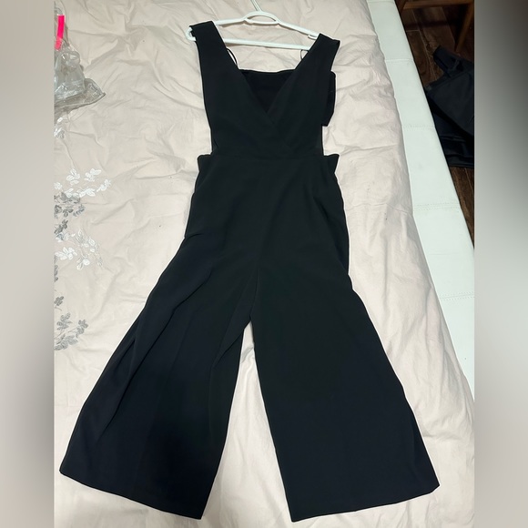GUESS Kayla Culottes Jumpsuit - Picture 4 of 7